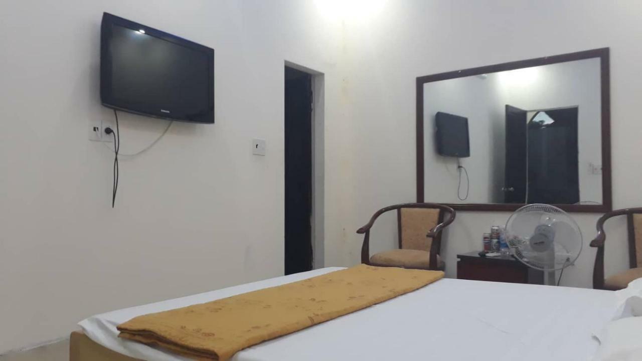 Bong Mai Motel Lang Duong Buitenkant foto